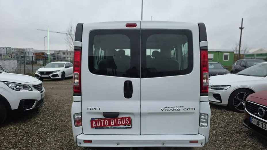 OPEL Vivaro -