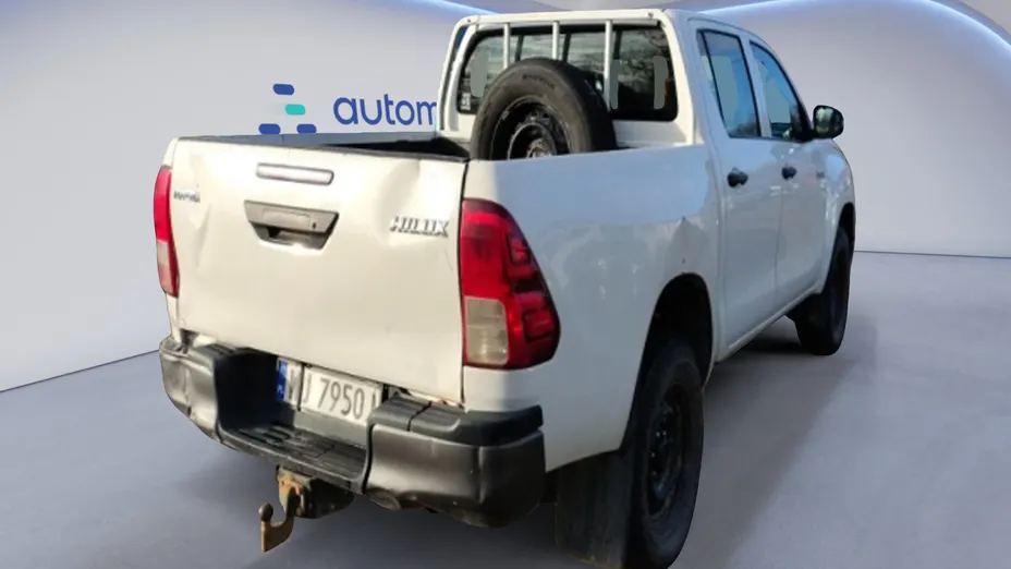 TOYOTA HiLux Hilux 2.4 D-4D Double Cab DLX 4x4