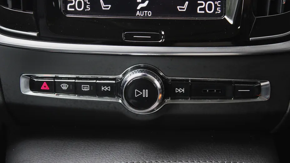 VOLVO V90 V90 CC B4 D AWD Pro aut