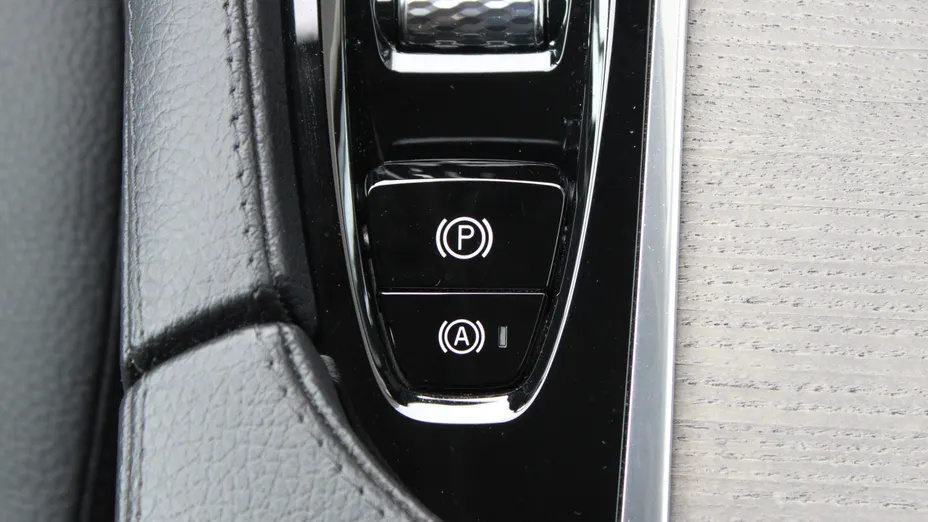 VOLVO V90 V90 CC B4 D AWD Pro aut