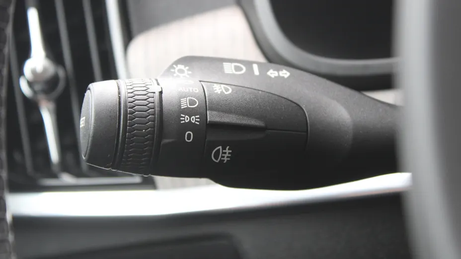 VOLVO V90 V90 CC B4 D AWD Pro aut