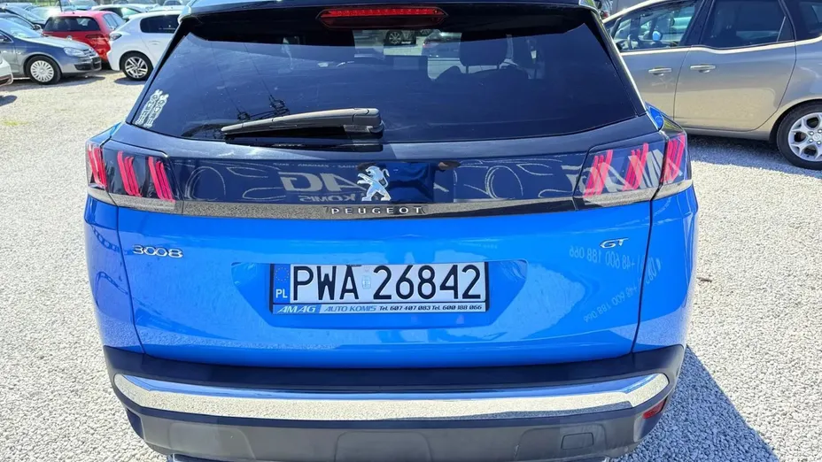 PEUGEOT 3008 -