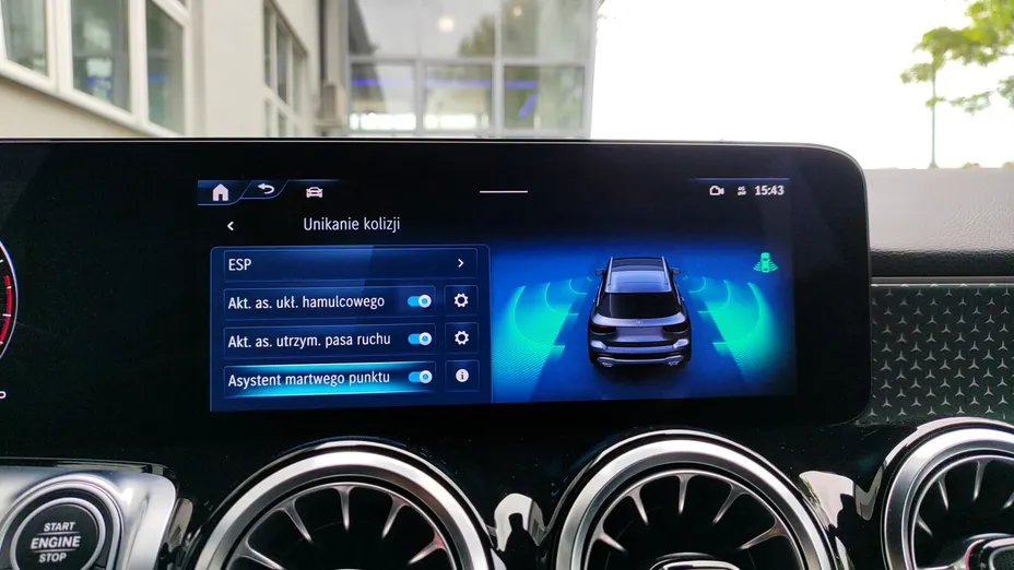 MERCEDES-BENZ GLB GLB 200 Progressive 7G-DCT