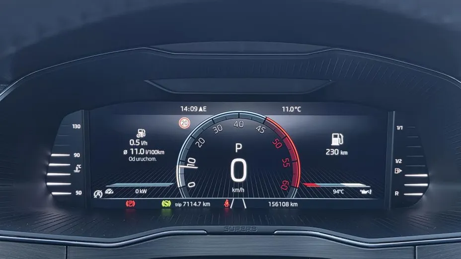 SKODA Superb Superb 2.0 TDI SCR Style DSG