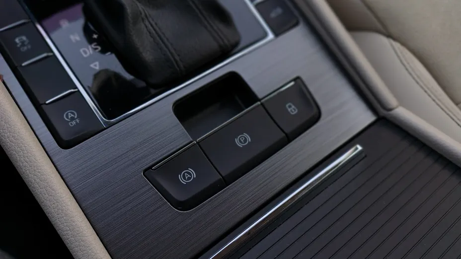 SKODA Superb Superb 2.0 TSI 4x4 Style DSG