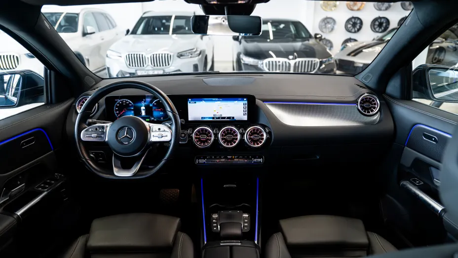 MERCEDES-BENZ EQA EQA 250 66.5kWh Electric Art