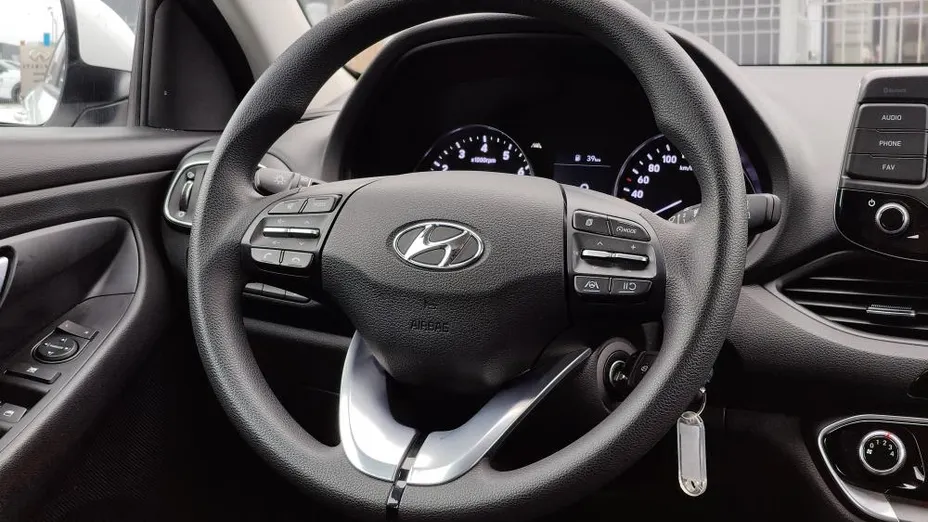 HYUNDAI i30 i30 1.5 DPI Classic +