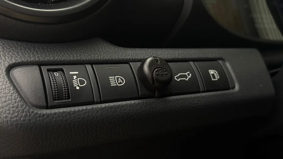 TOYOTA C-HR C-HR 1.8 Hybrid GPF Executive