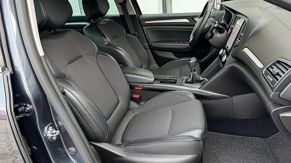 RENAULT Megane Megane 1.3 TCe Intens