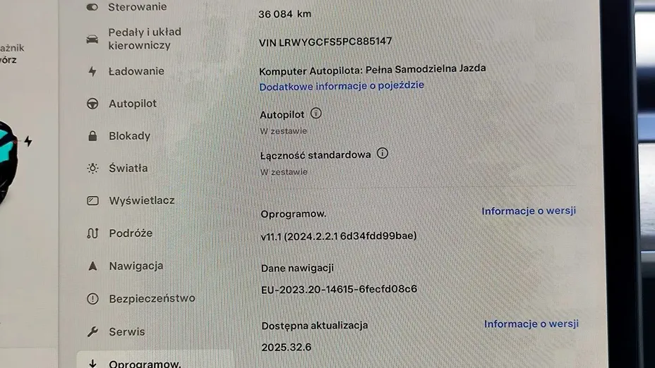TESLA Model Y Y 62.5 RWD