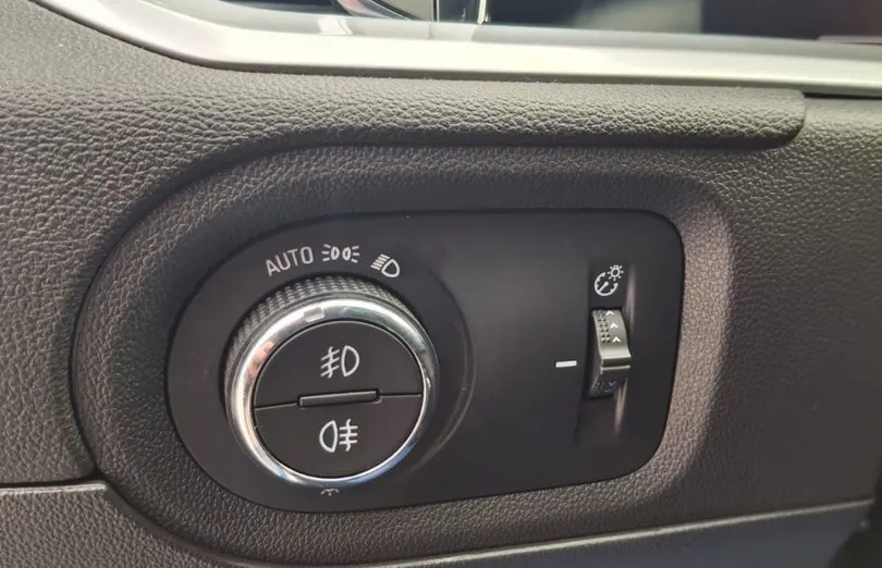OPEL Grandland X Grandland X 1.6 T PHEV Design Line
