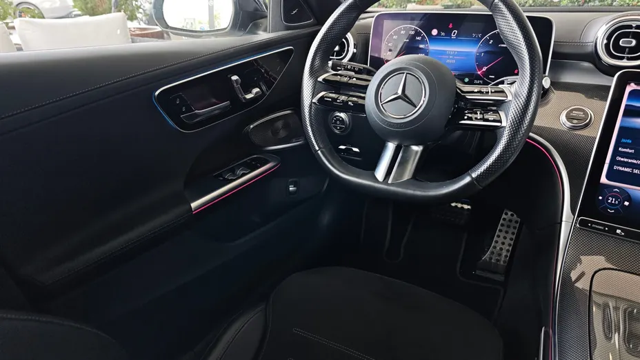 MERCEDES-BENZ C Klasa C 220 d mHEV 4-Matic AMG