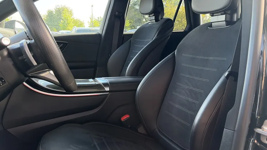 MERCEDES-BENZ GLC GLC 300 e 4-Matic AMG Line