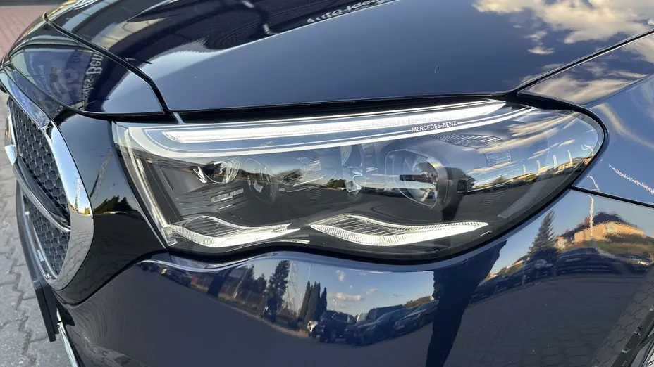 MERCEDES-BENZ E Klasa E 220 d mHEV 4-Matic Avantgarde 9G-Tronic