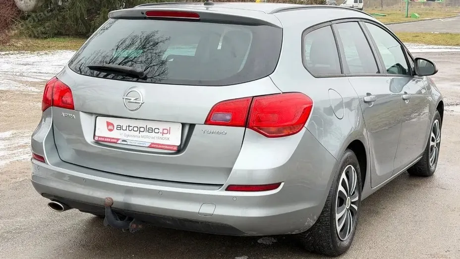 OPEL Astra -
