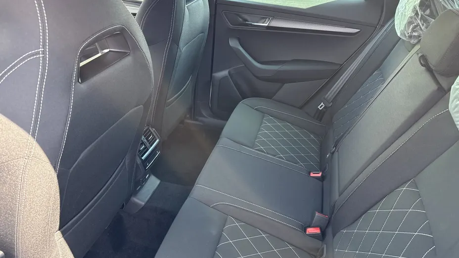 SKODA Karoq Karoq 1.5 TSI ACT Sportline DSG Nowy
