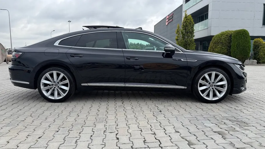 VOLKSWAGEN Arteon -