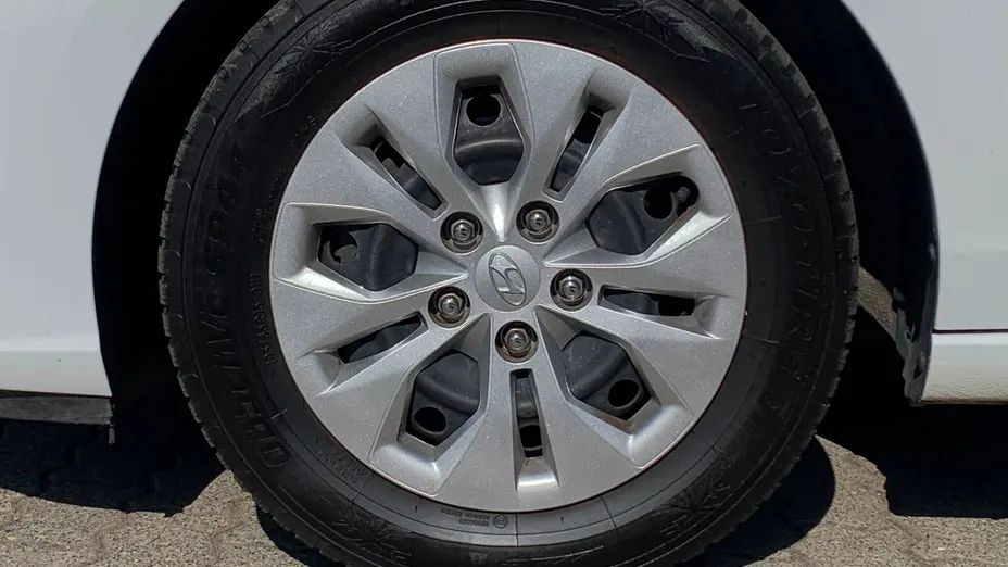 HYUNDAI i30 i30 1.5 T-GDI 48V Smart