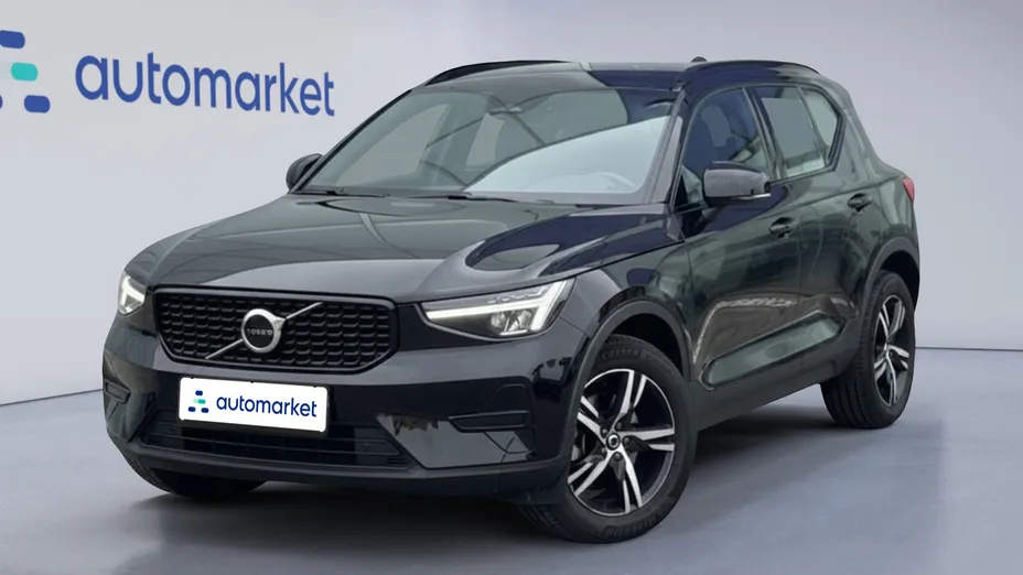 VOLVO XC40 XC40 B3 Plus Dark aut