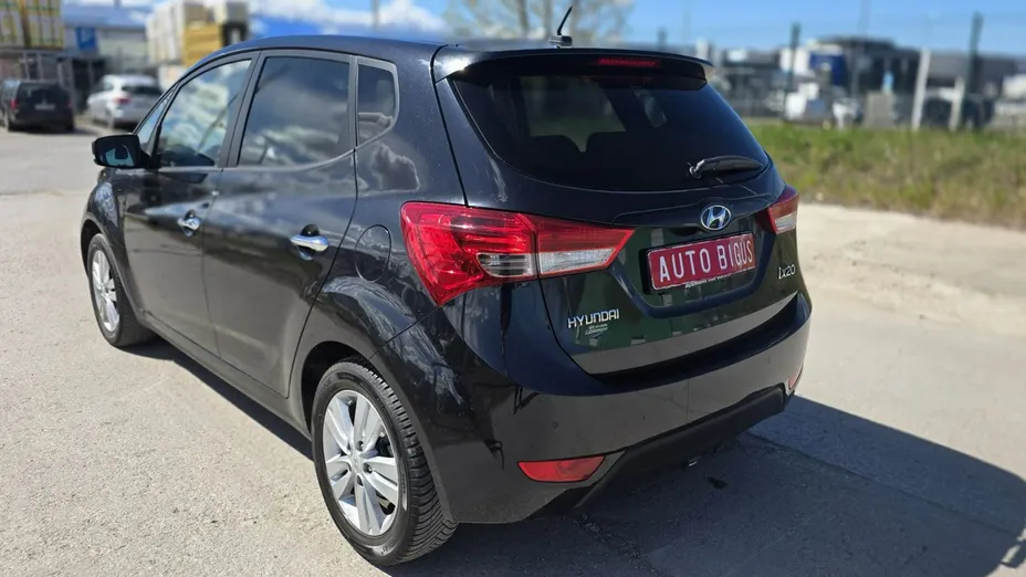 HYUNDAI ix20 -