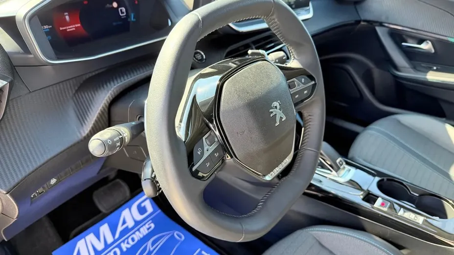PEUGEOT 2008 -