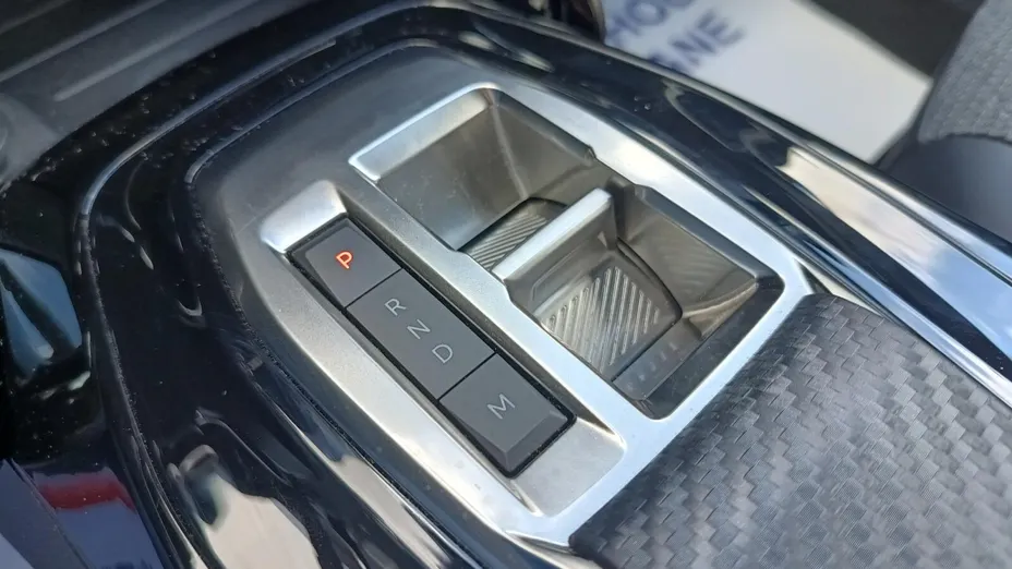 PEUGEOT 2008 2008 PureTech 130 Allure S&S EAT8