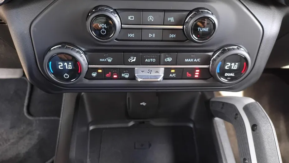 FORD Bronco Bronco 2.7 EcoBoost 4WD Outer Banks
