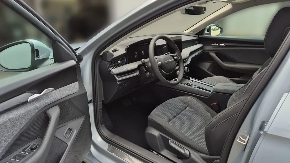SKODA Superb Superb 1.5 TSI mHEV Drive DSG Nowy