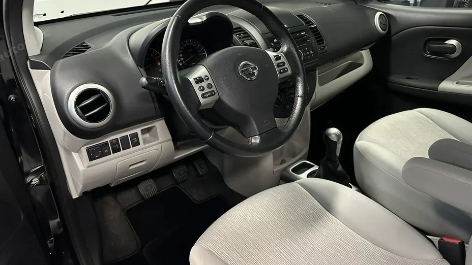 NISSAN Note -