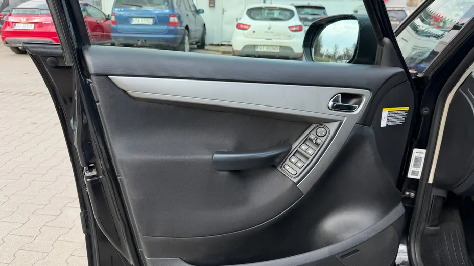 CITROEN C4 C4 1.6 VTi Exclusive