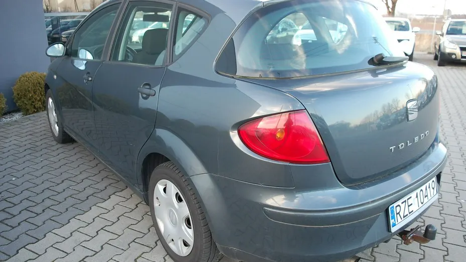 SEAT Toledo -