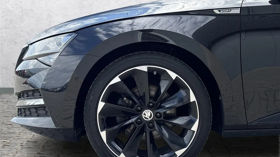 SKODA Superb Superb 2.0 TDI SCR Sportline DSG