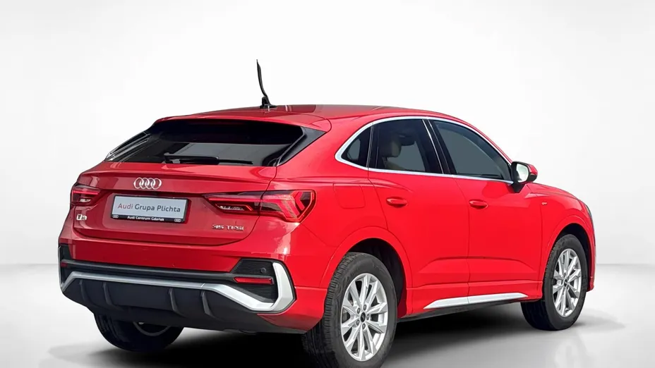 AUDI Q3 Sportback -