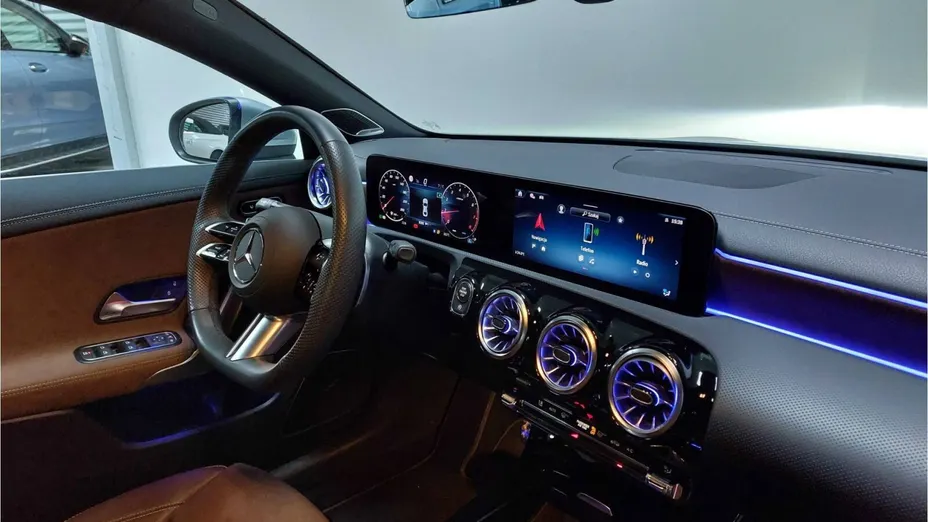 MERCEDES-BENZ CLA CLA 220 mHEV 4-Matic AMG Line 8G-DCT