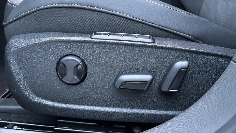 CUPRA Leon Leon 1.5 eTSI mHEV DSG Nowy