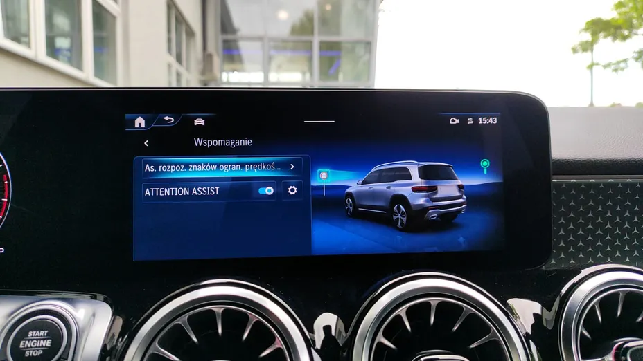 MERCEDES-BENZ GLB GLB 200 Progressive 7G-DCT