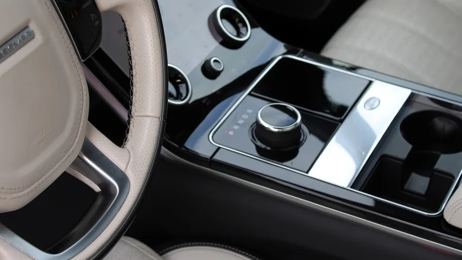 LAND ROVER Range Rover Velar Velar 2.0 SD4 R-Dynamic HSE