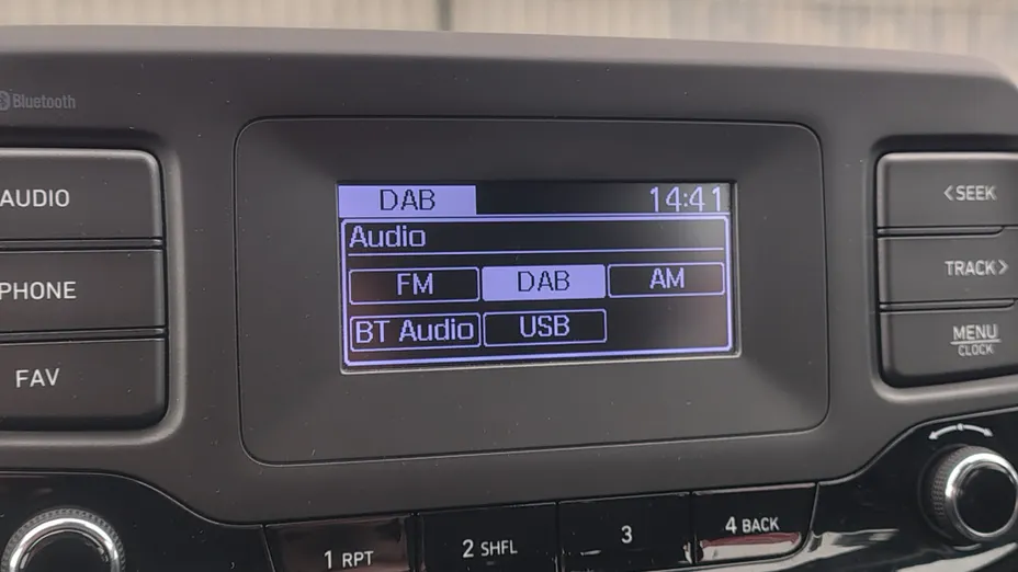 HYUNDAI i30 i30 1.5 DPI Classic +