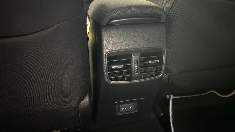 TOYOTA Corolla Corolla 1.8 Hybrid Style