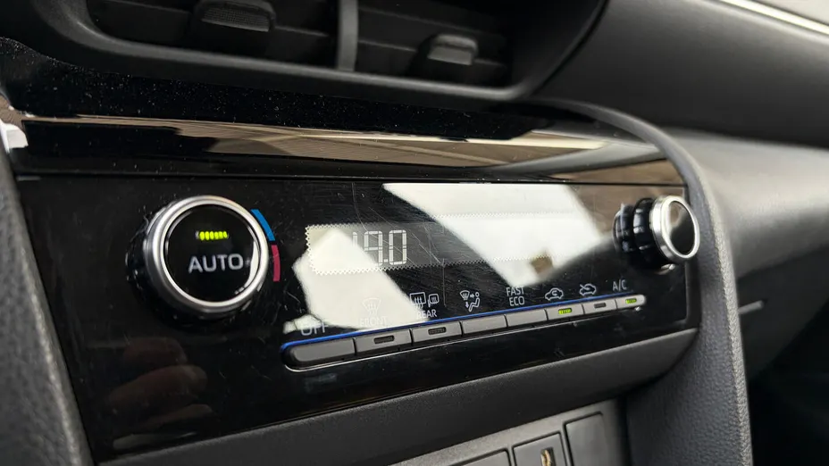 TOYOTA Yaris Cross Yaris Cross Hybrid 1.5 Comfort AWD