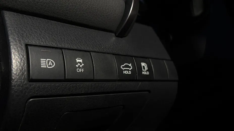 TOYOTA Camry Camry 2.5 Hybrid Comfort CVT