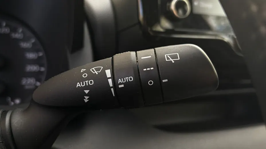 TOYOTA Yaris Yaris 1.5 Comfort