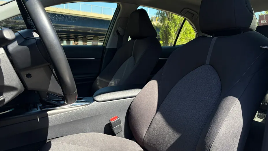 TOYOTA Camry Camry 2.5 Hybrid Comfort CVT