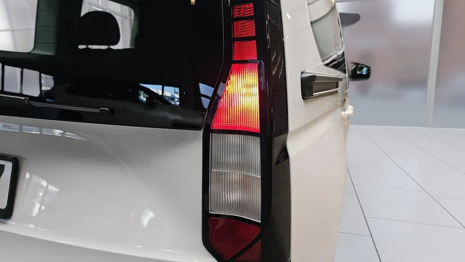 VOLKSWAGEN Caddy osobowy Caddy 2.0 TDI