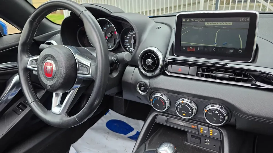 FIAT 124 -