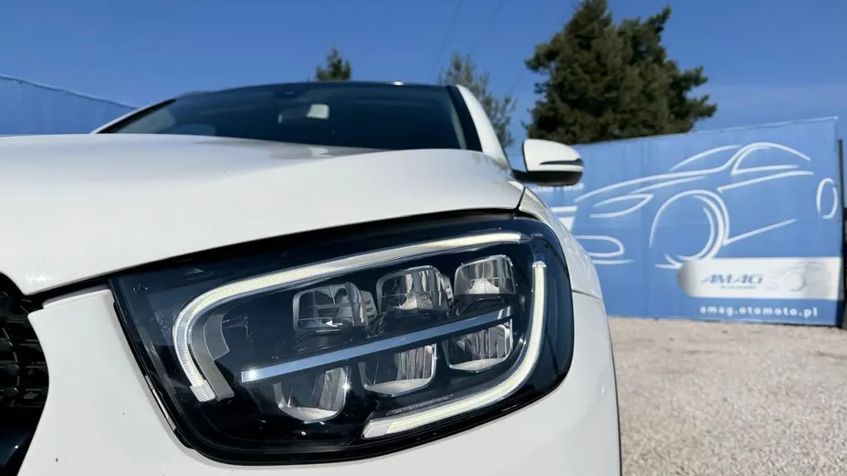 MERCEDES-BENZ GLC -