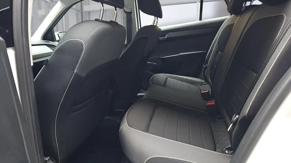 SKODA Fabia Fabia 1.0 TSI Ambition