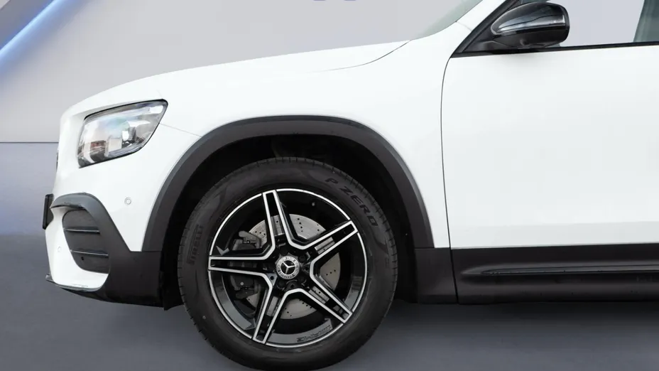 MERCEDES-BENZ GLB GLB 250 4-Matic AMG Line 8G-DCT