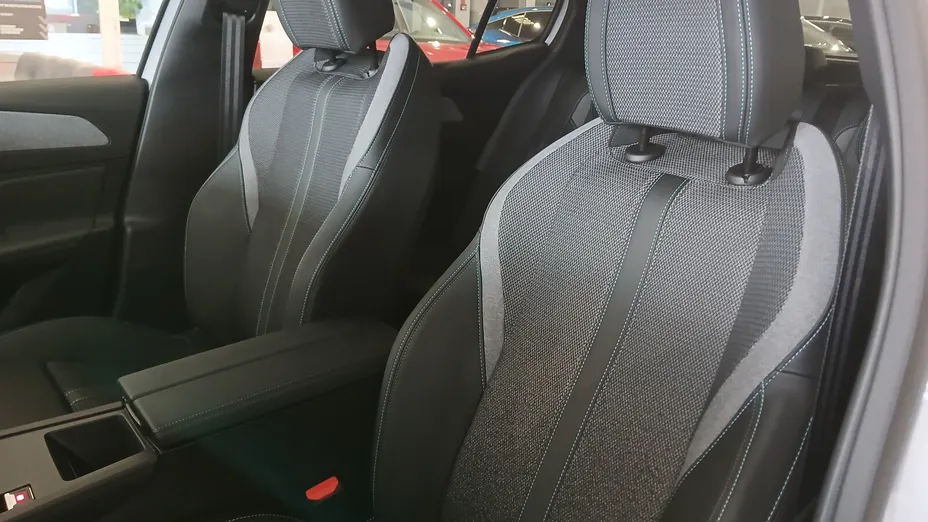 PEUGEOT 408 408 1.2 PureTech mHEV Allure S&S e-DSC6 Nowy