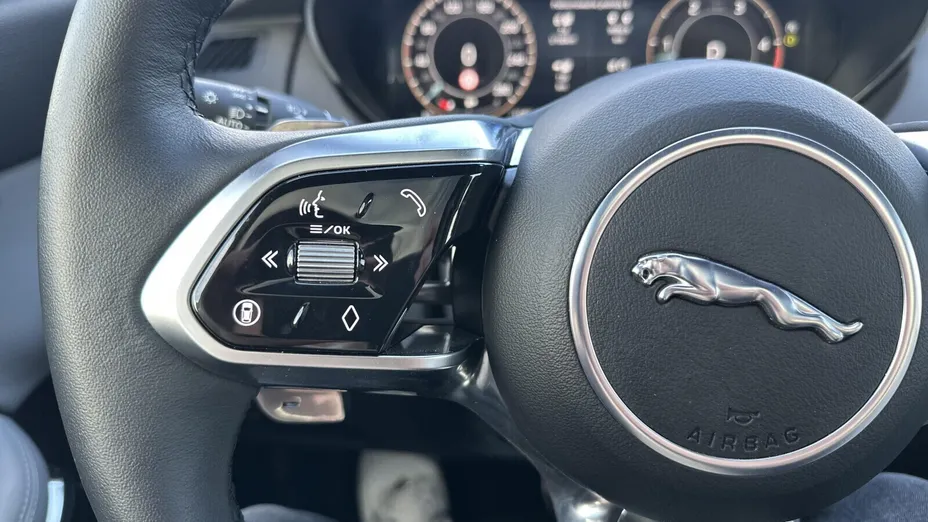 JAGUAR E-Pace E-Pace 2.0 D200 mHEV AWD R-Dynamic S